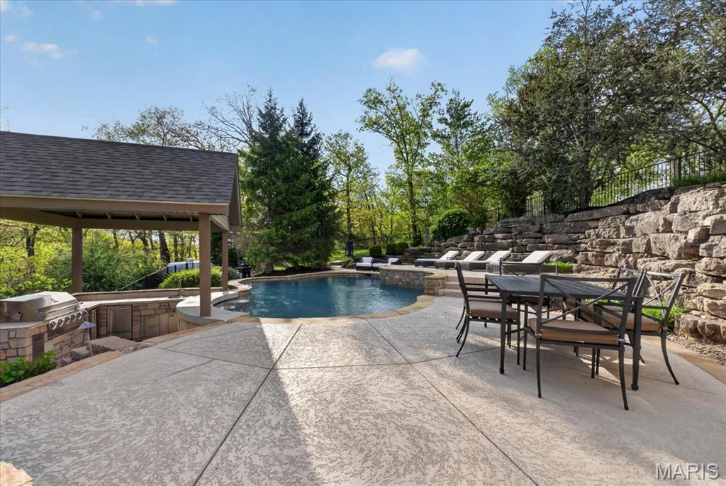 3817 Indian Ridge Lane