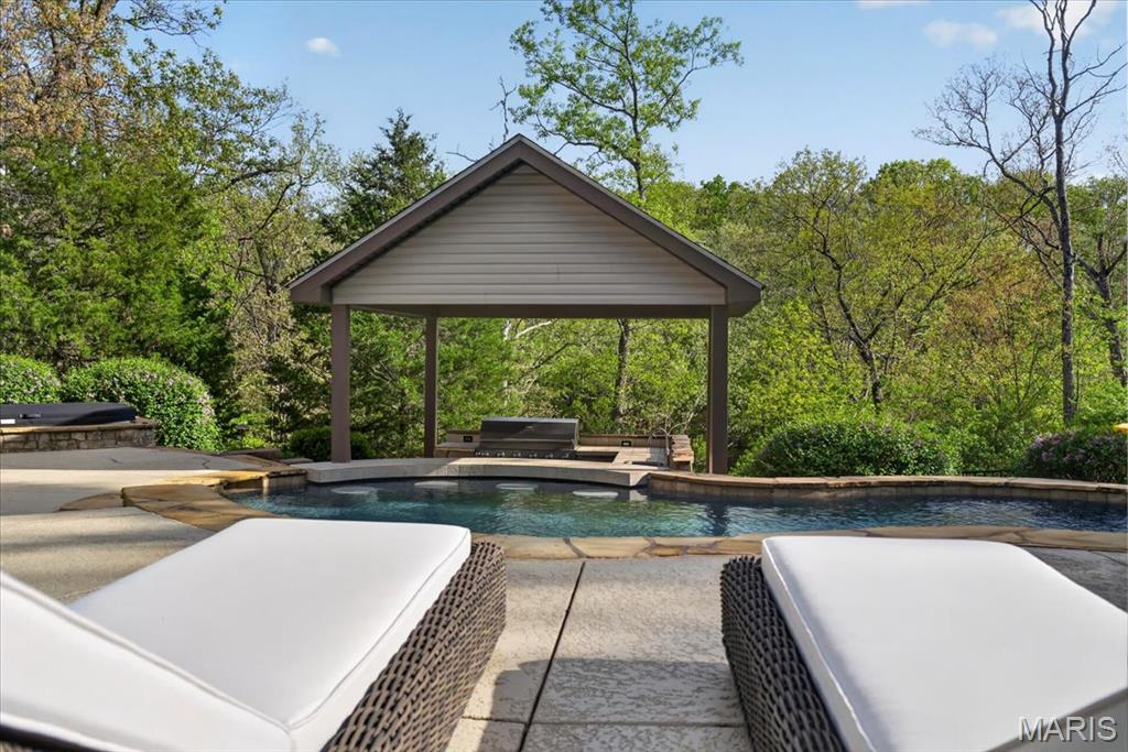 3817 Indian Ridge Lane