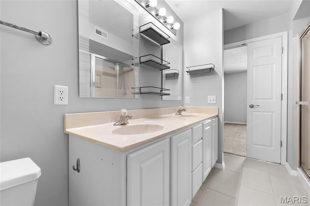 1133 Arbor Creek Drive Unit: 2B