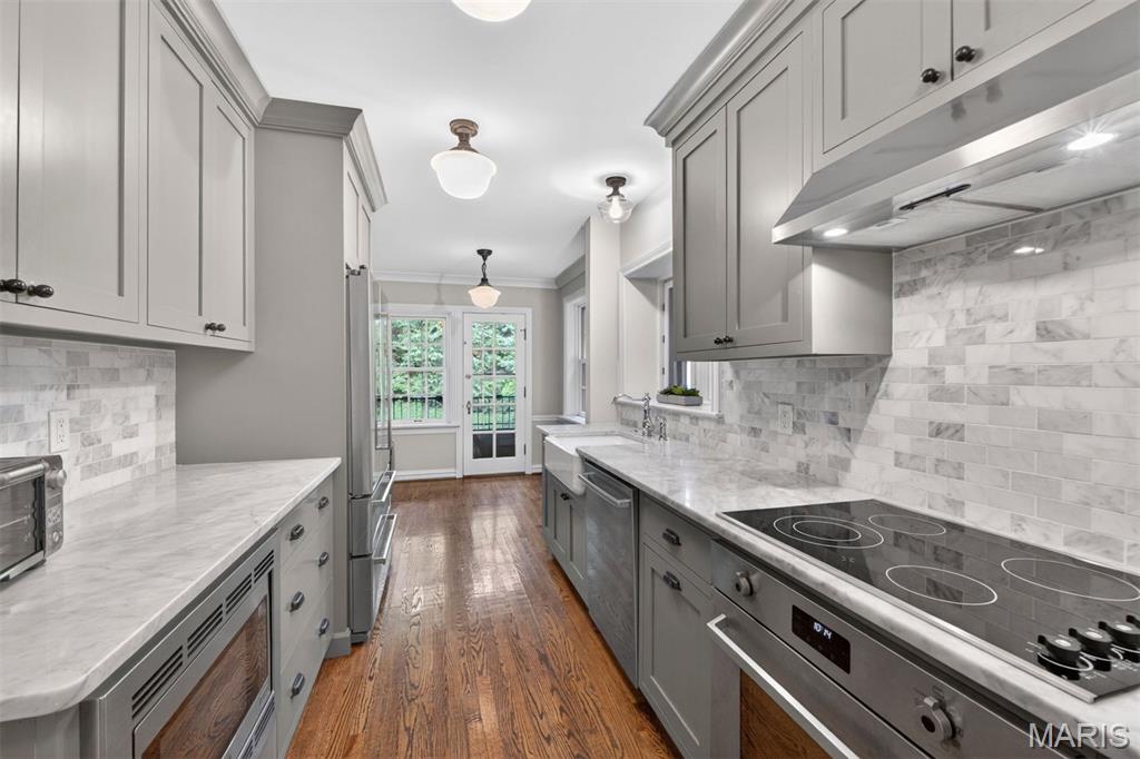 731 Westwood Drive Unit: 1S
