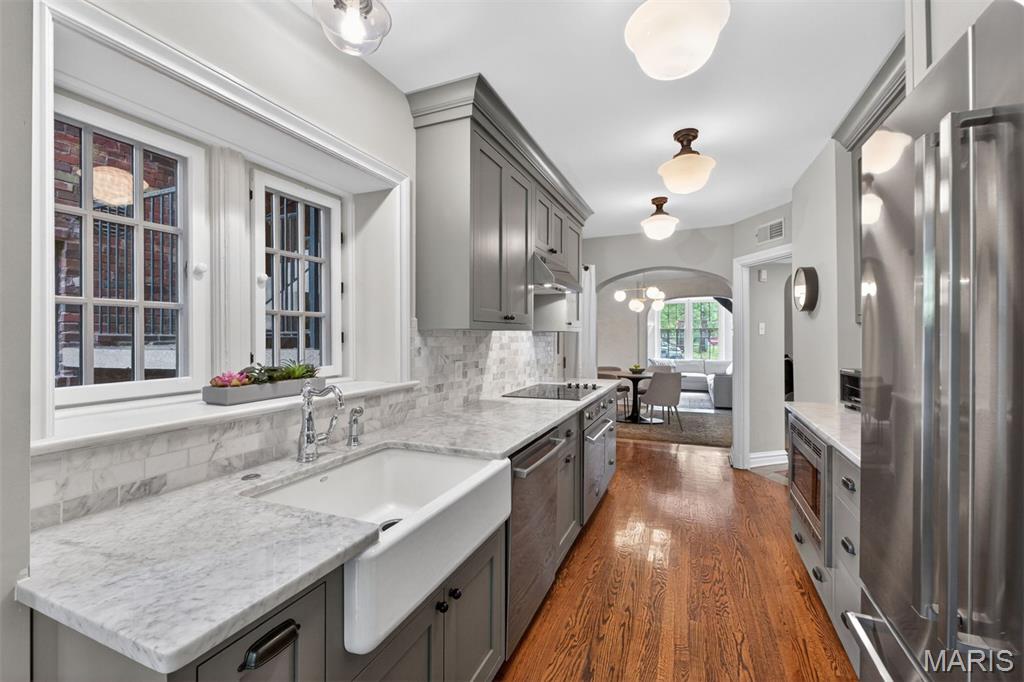 731 Westwood Drive Unit: 1S