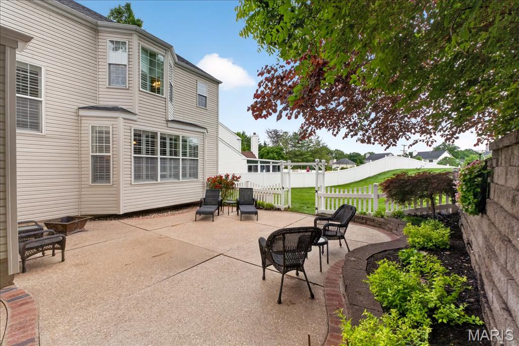 482 Pine Hollow Court