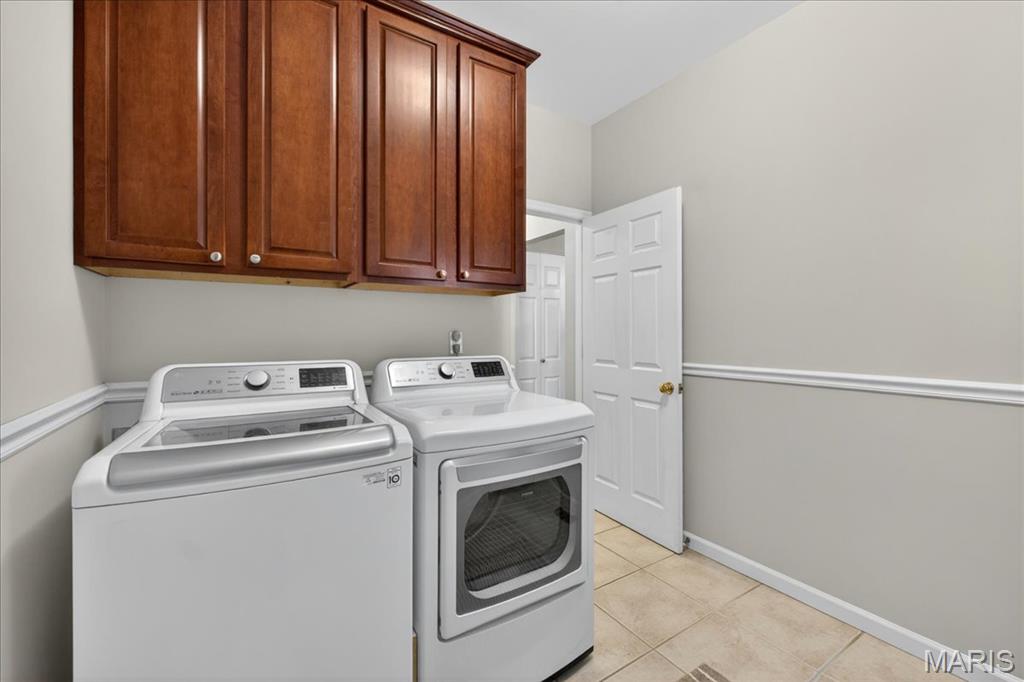 482 Pine Hollow Court