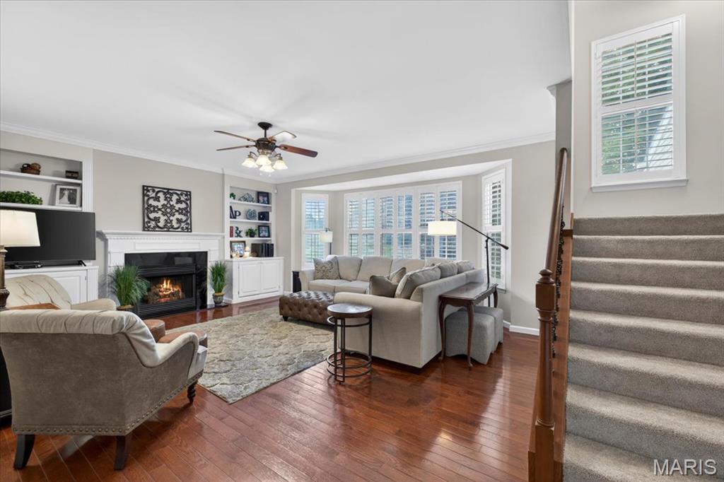 482 Pine Hollow Court
