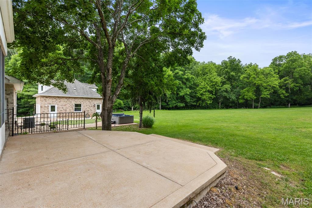 19348 Deer Pointe Estates Drive