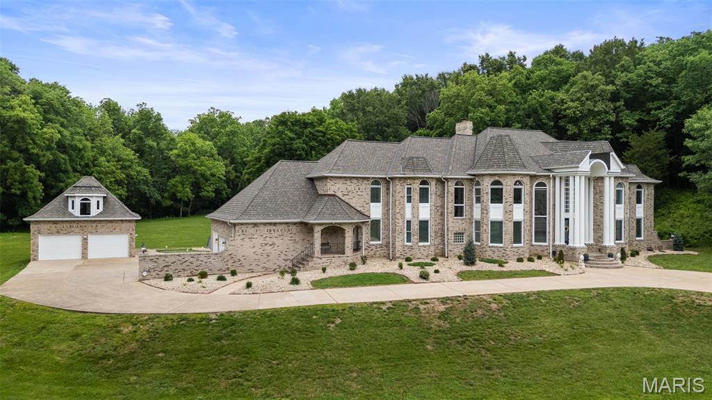 19348 Deer Pointe Estates Drive