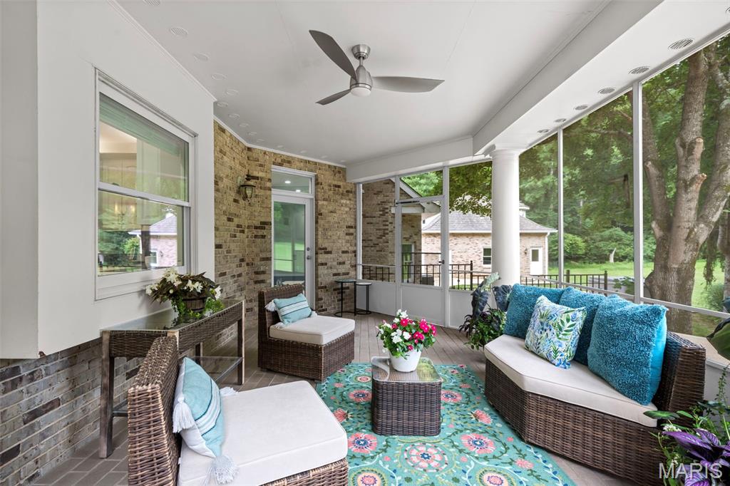 19348 Deer Pointe Estates Drive
