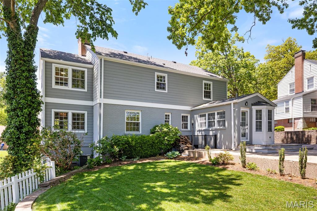 1604 Dearborn Drive