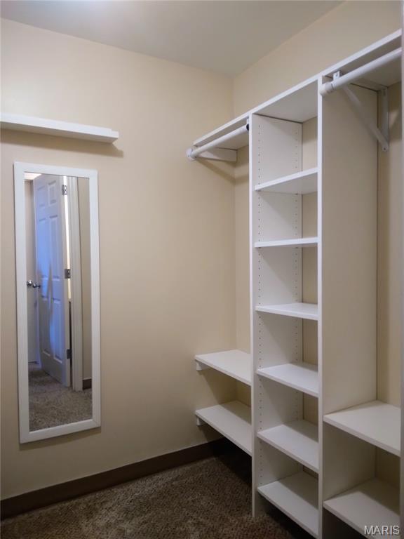5316 Pershing Avenue Unit: 406