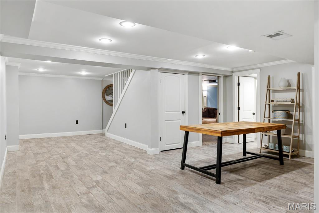 884 Village Brook Court