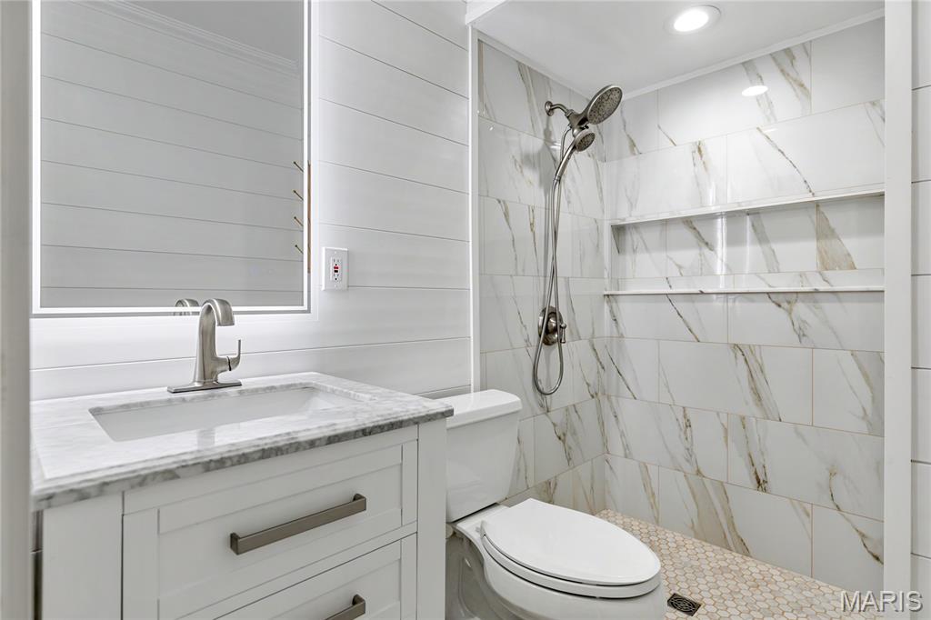 884 Village Brook Court