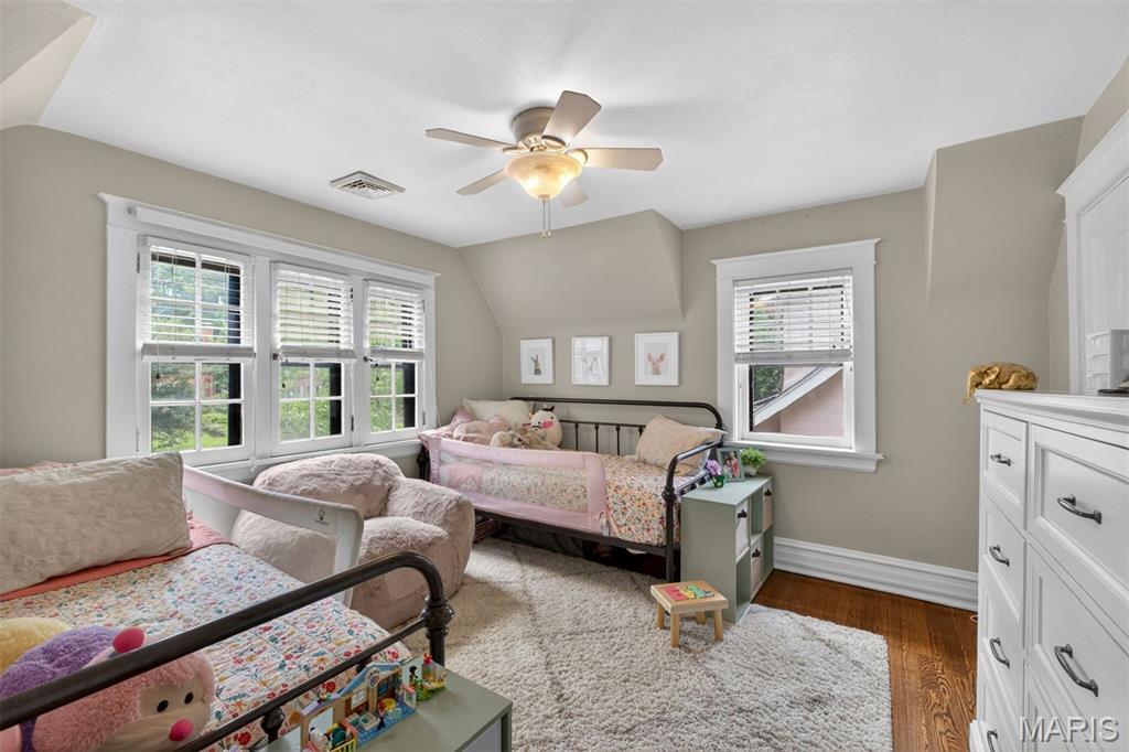 7037 Northmoor Drive