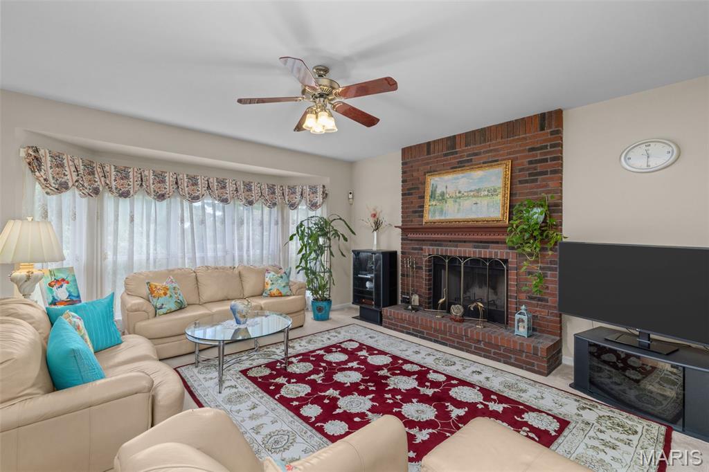 403 Arbor Glen Drive