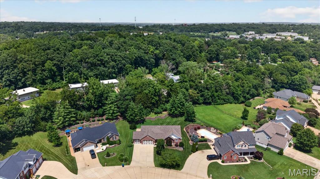 945 Huntington Chase Drive