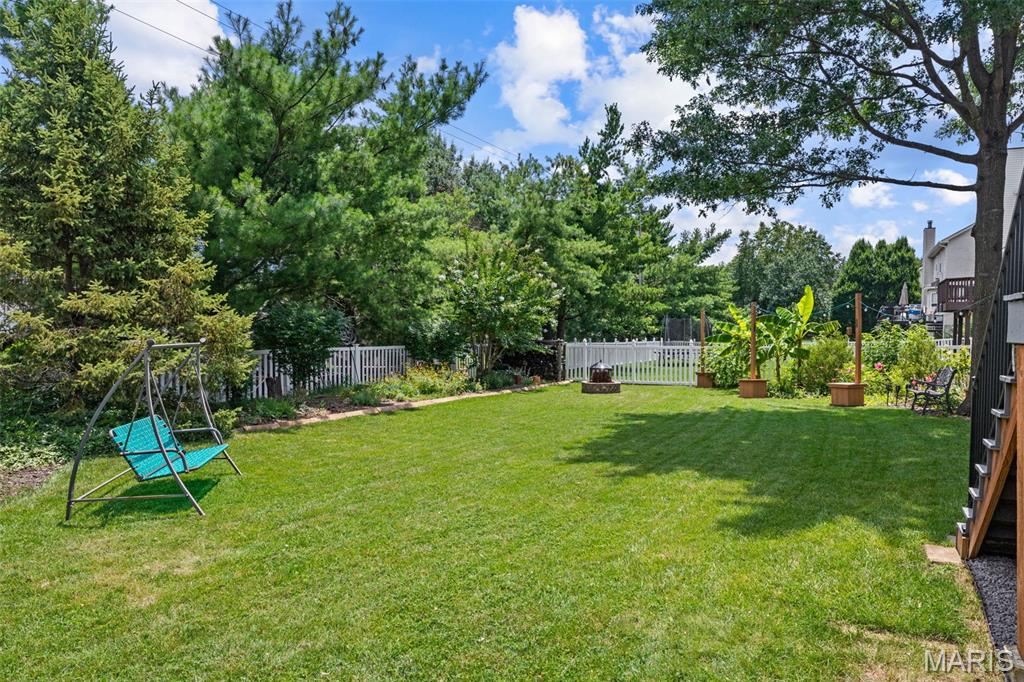 212 Harbour Pointe Drive