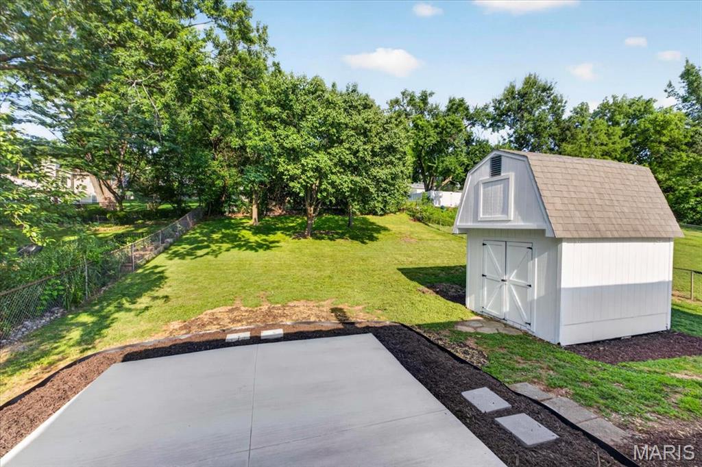 930 Bellestri Drive