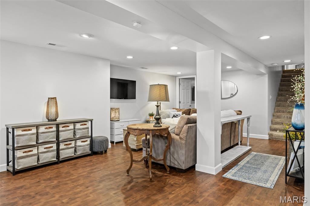 223 Shadyoak Drive