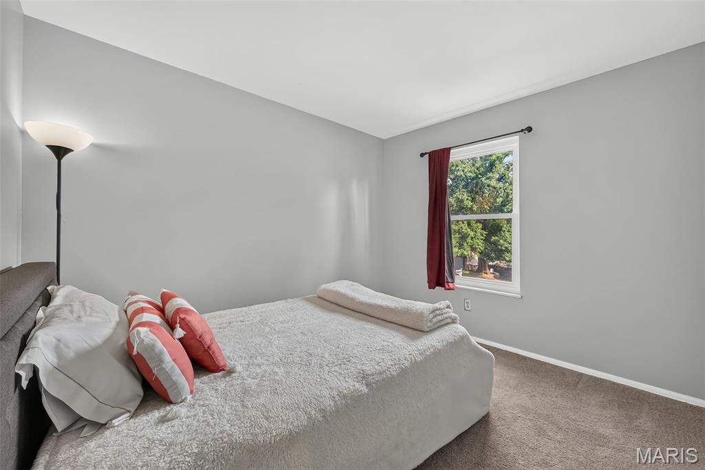 6 Golden Oak Court