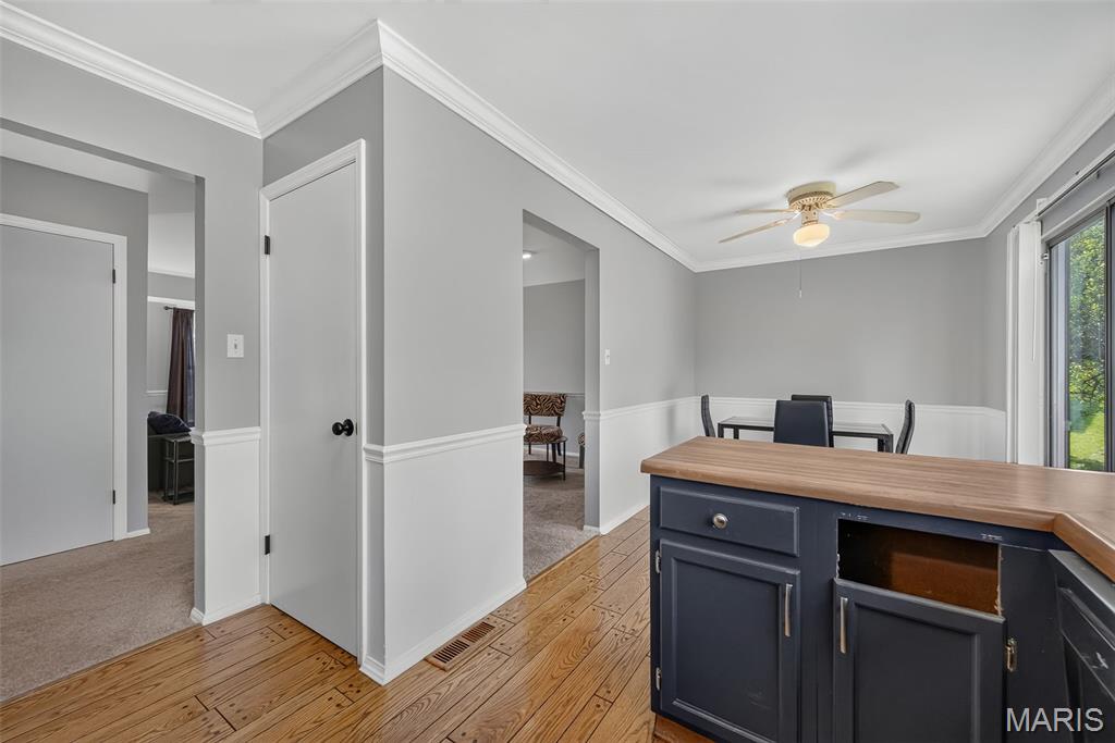 6 Golden Oak Court