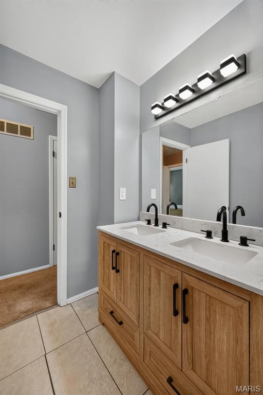 6 Golden Oak Court