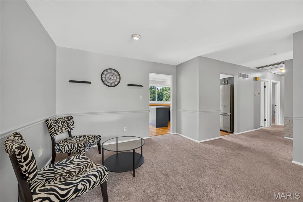 6 Golden Oak Court