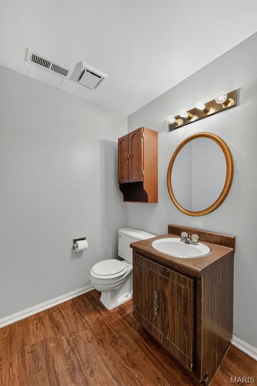 6 Golden Oak Court