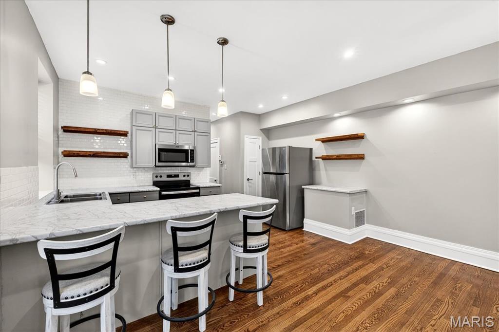 4120 Wyoming Street
