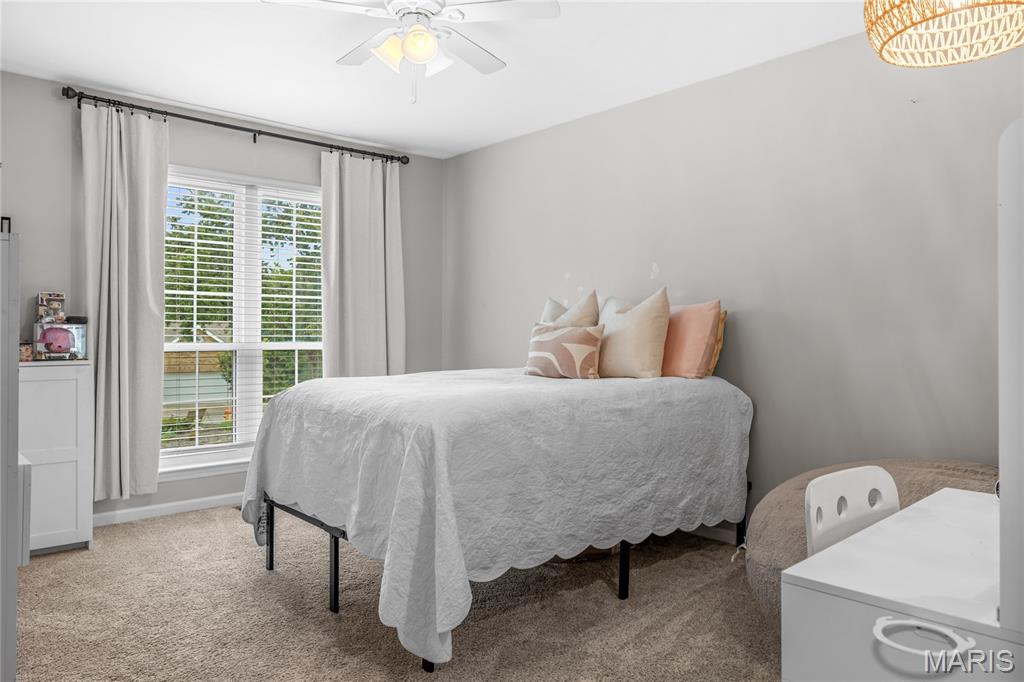 516 Oak Leaf Manor Court