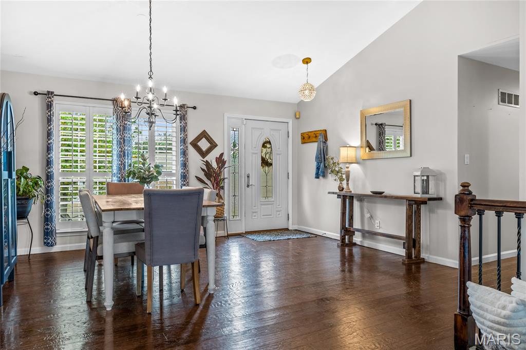 516 Oak Leaf Manor Court