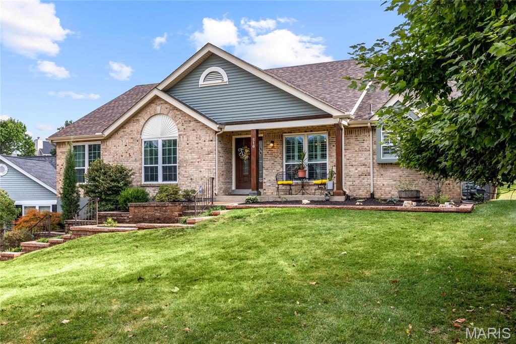 516 Oak Leaf Manor Court
