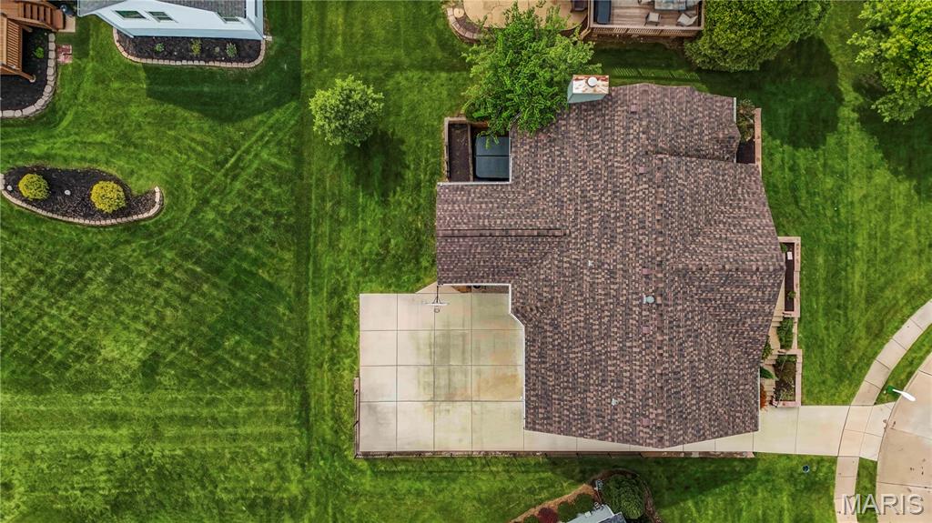 516 Oak Leaf Manor Court