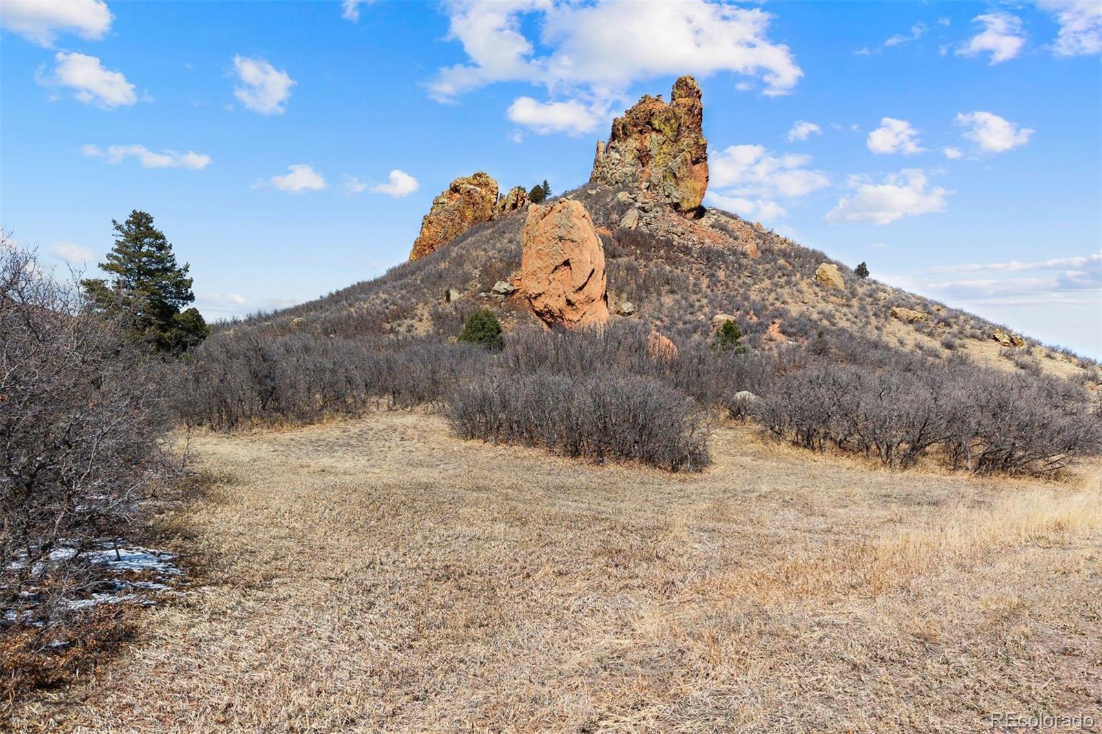 5939 Country Club Drive