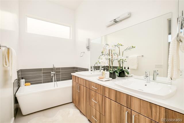 3444 Navajo Street Unit: 104