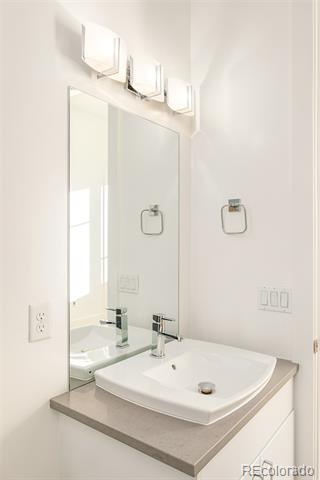 3444 Navajo Street Unit: 104