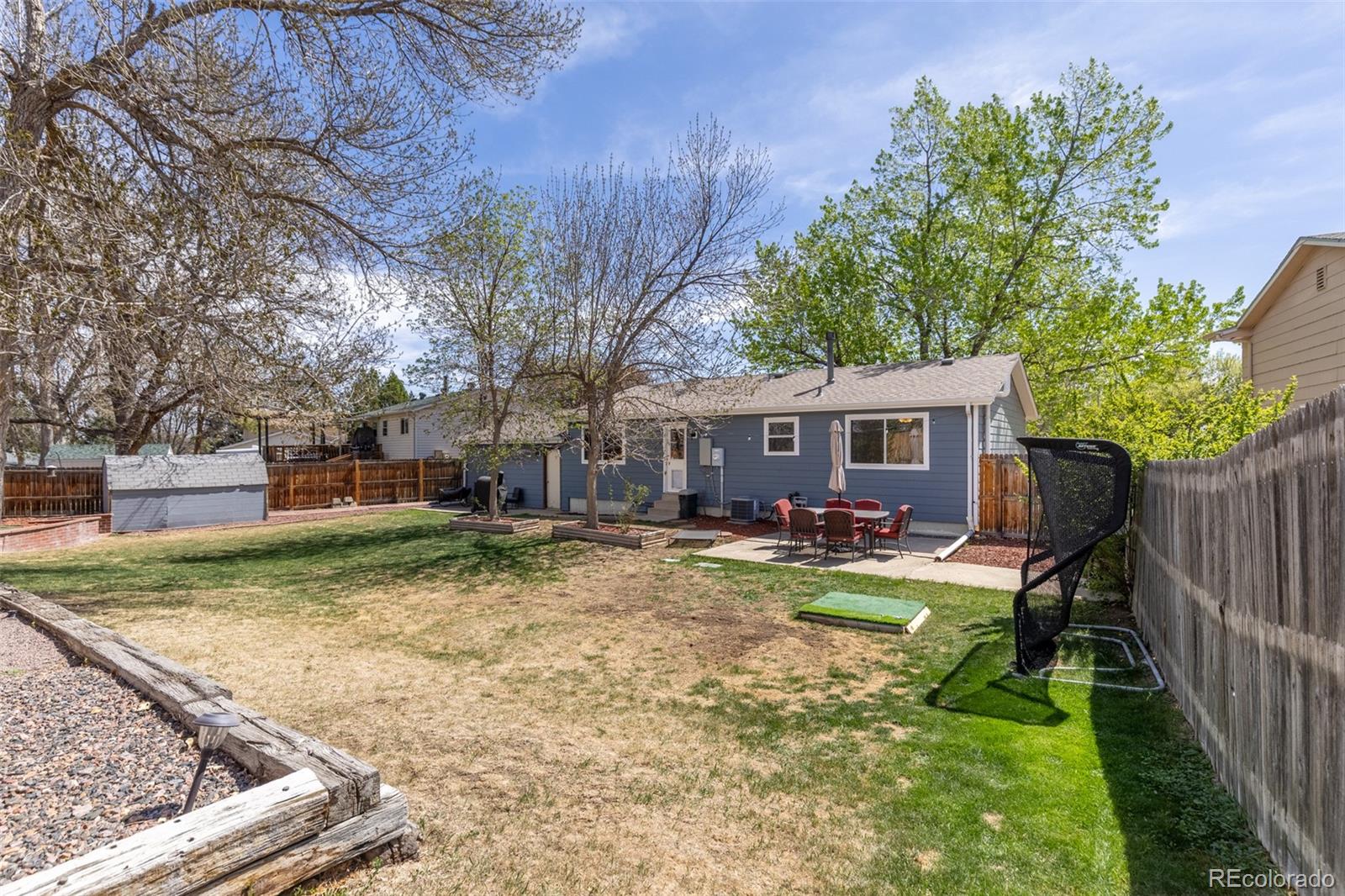 6993 W Hinsdale Drive