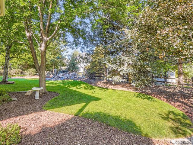 6577 S Waco Way