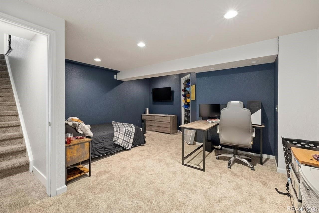 6863 Swadley Court