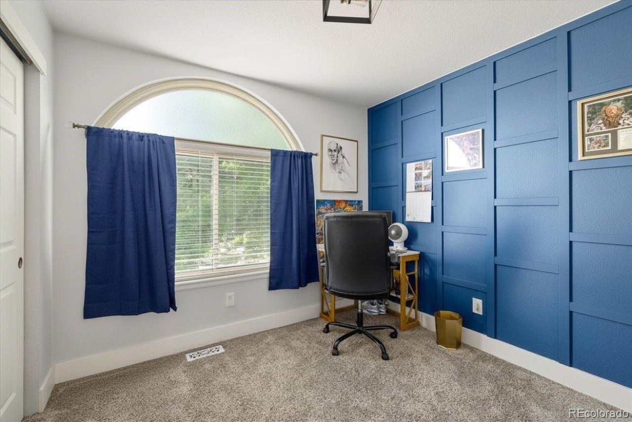 6863 Swadley Court