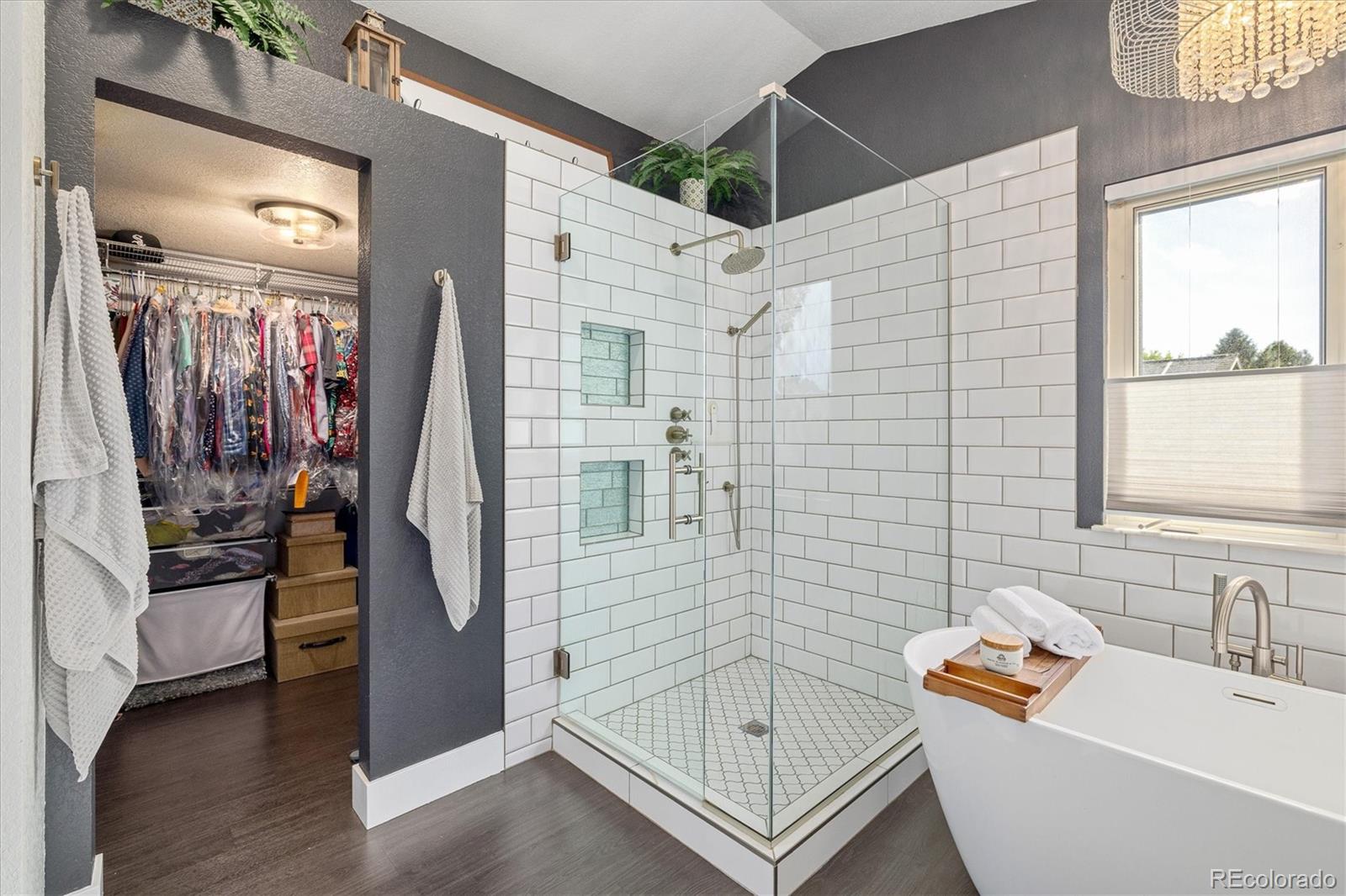 6863 Swadley Court