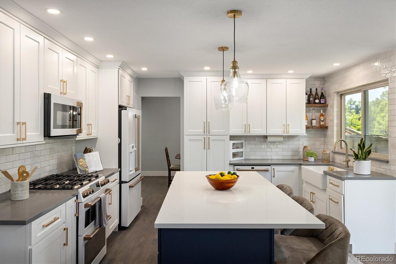 6863 Swadley Court