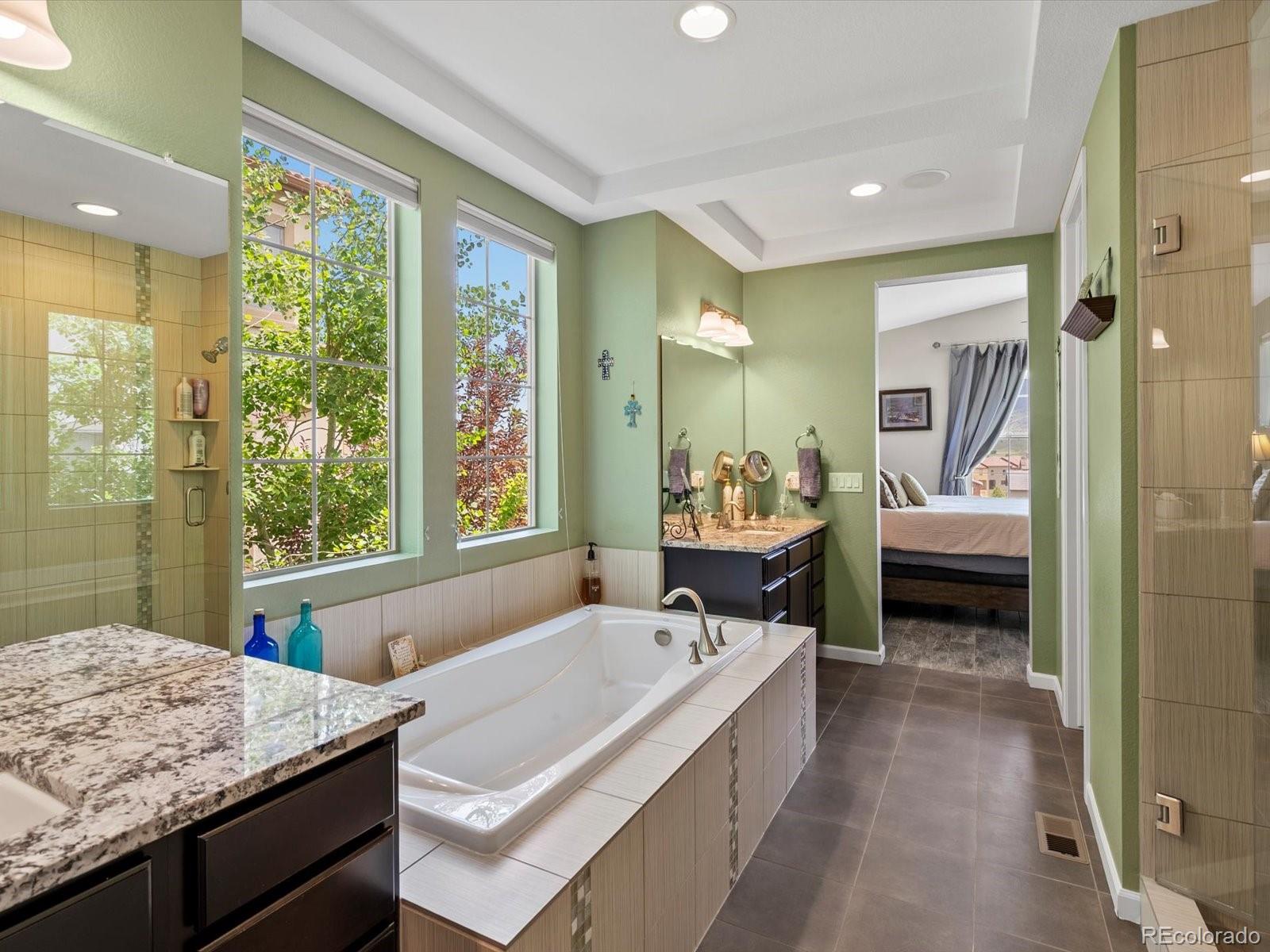 15264 W La Salle Avenue