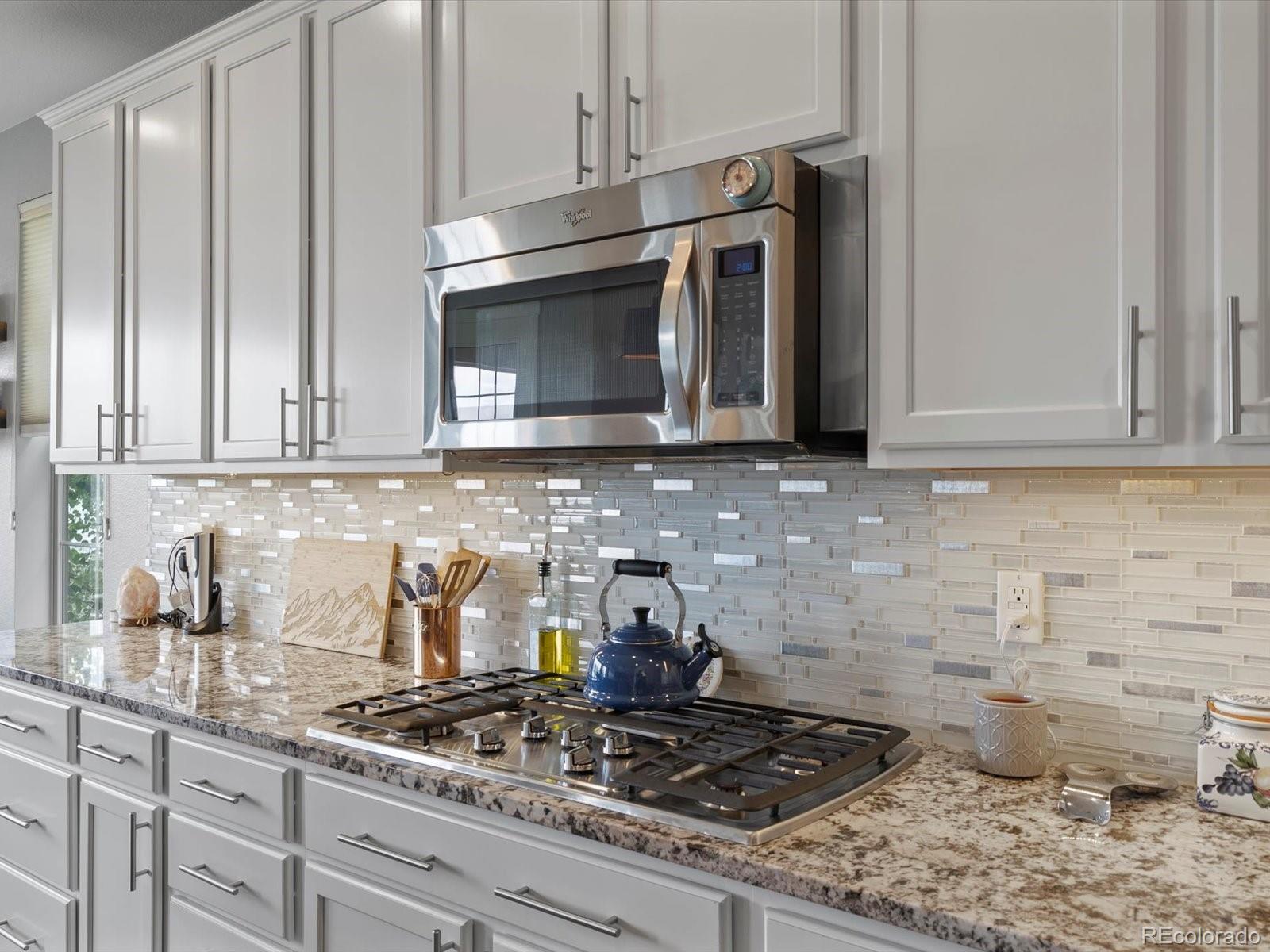 15264 W La Salle Avenue