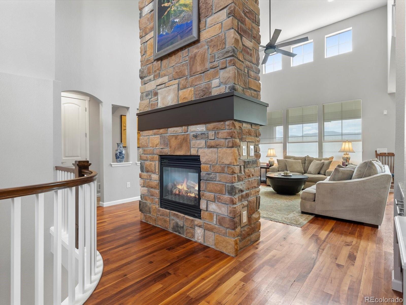 15264 W La Salle Avenue