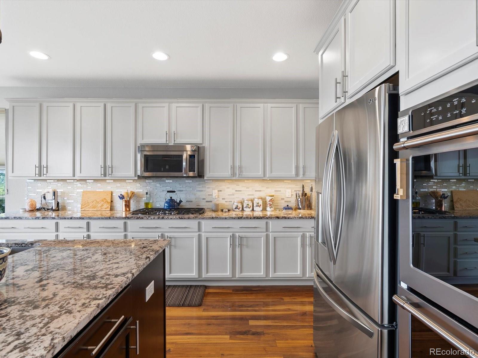 15264 W La Salle Avenue