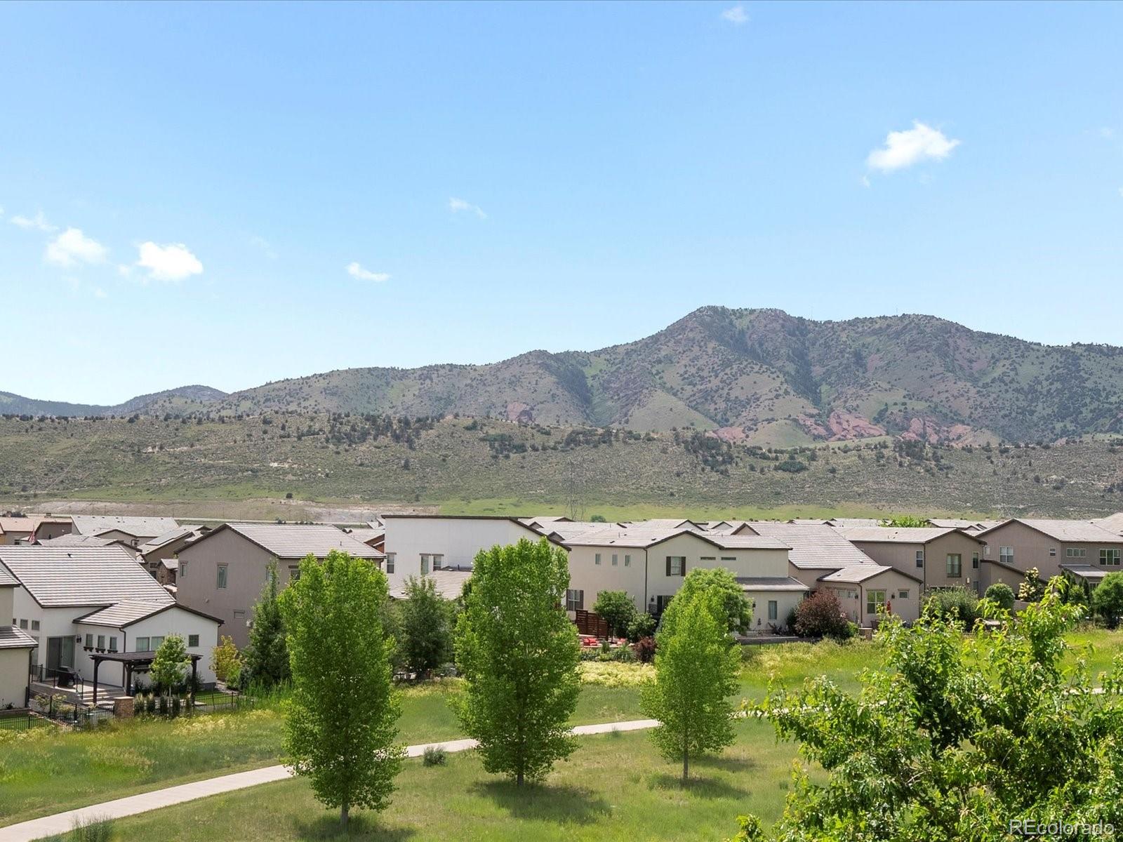 15264 W La Salle Avenue