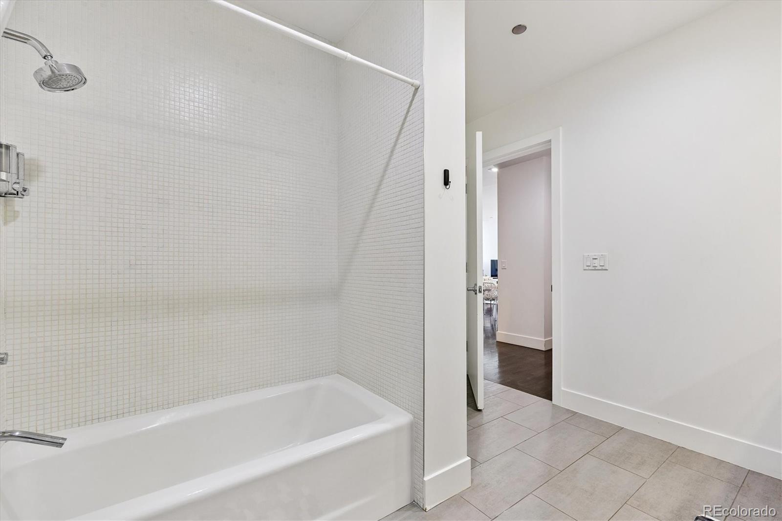1200 Acoma Street Unit: 303
