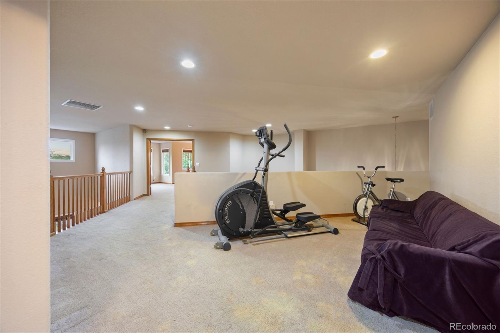 5508 W Prentice Circle