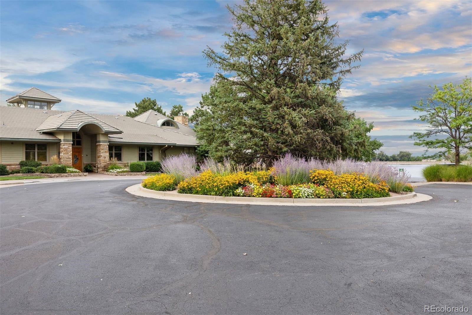 5508 W Prentice Circle