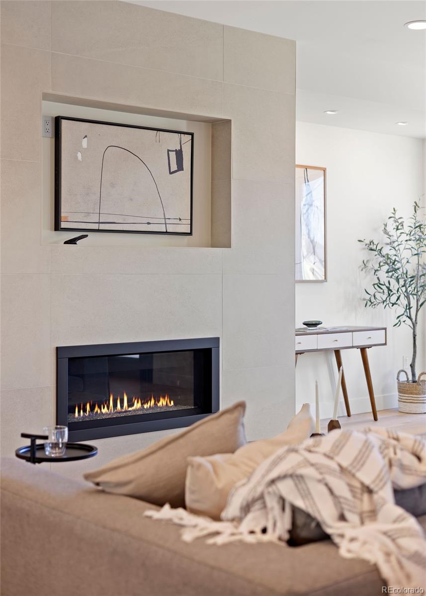 2194 S Sherman Street