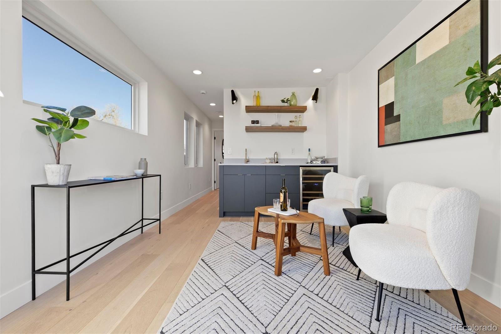 2194 S Sherman Street